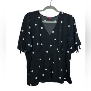 Vince Camuto Black & White Polka Dot Button Front Blouse